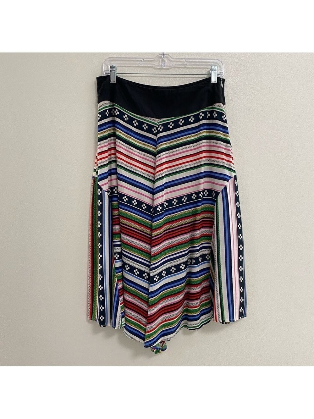 Farm Rio MIDI skirt shorts Multi color stripes Size Medium